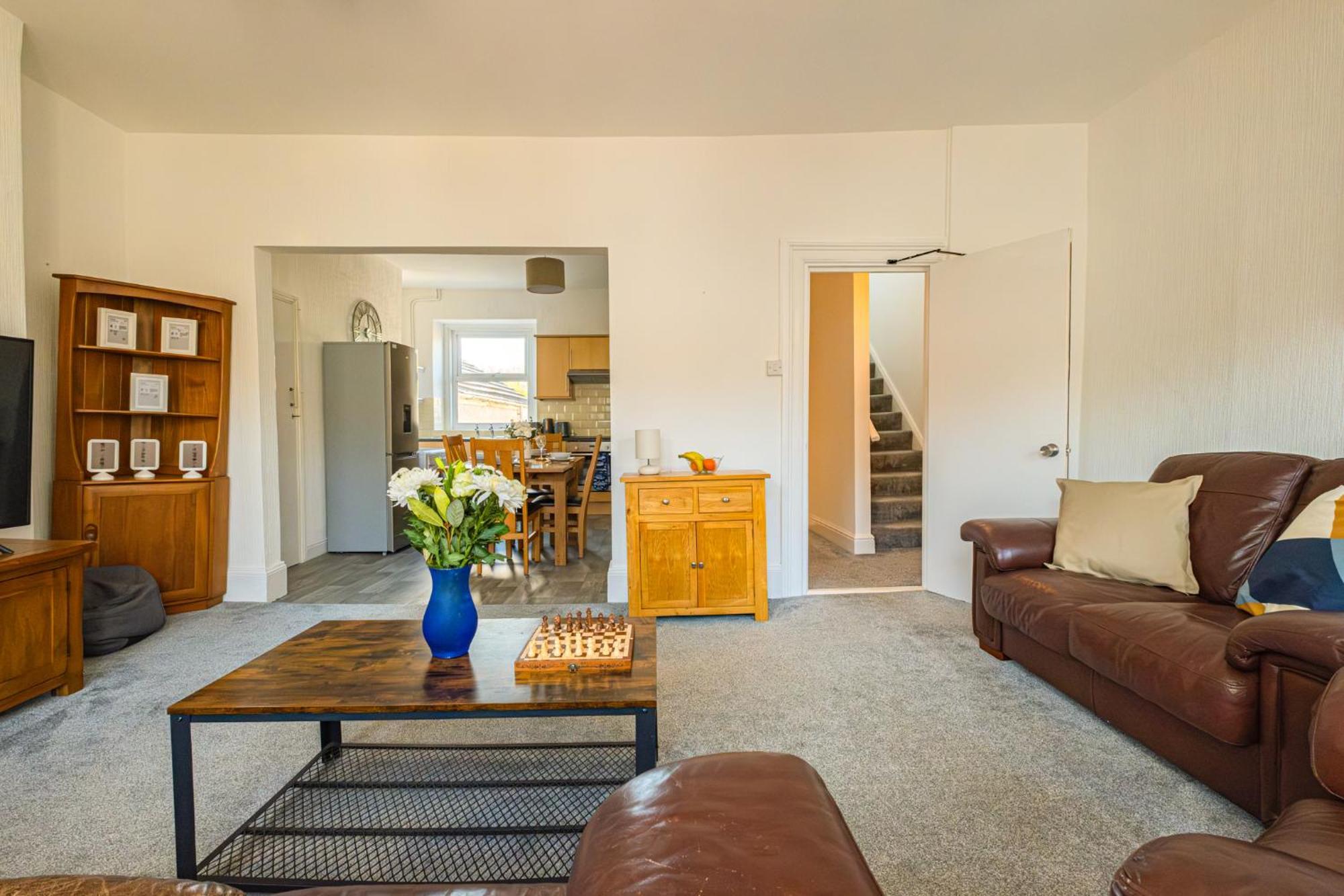 Castleview Coastal Comfort With 2 Parking Spaces Oystermouth Extérieur photo